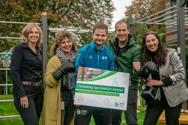 Succesvolle opening van beweegtuin bij IrisZorg