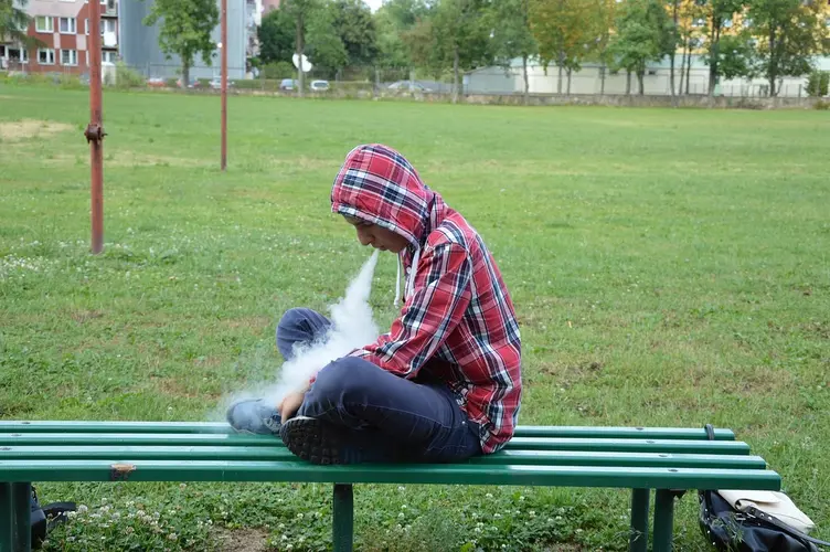 Onderzoek: Vapen steeds populairder onder Flevolandse jongeren