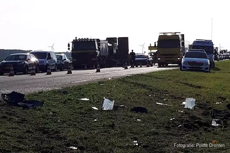 Politie spot "meerdere filmers" tijdens ongeluk A6