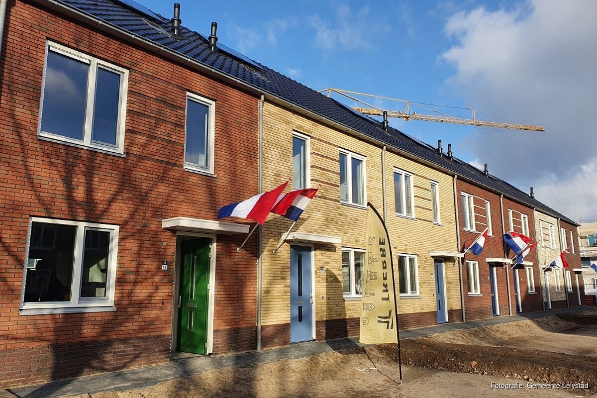 Eerste nieuwe sociale huurwoningen Kop De Veste opgeleverd