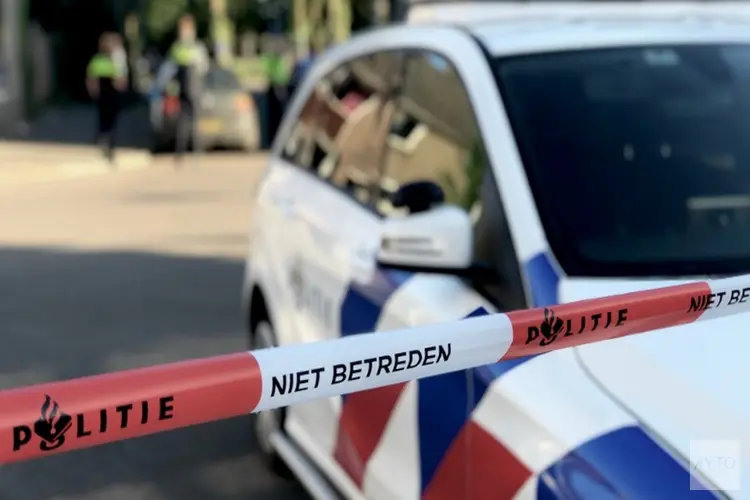 Politie onderzoekt overlijden 19-jarige man na steekincident Lelystad