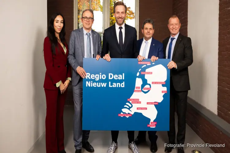Regio Deal Nieuw Land getekend: 18,2 miljoen euro voor brede welvaart